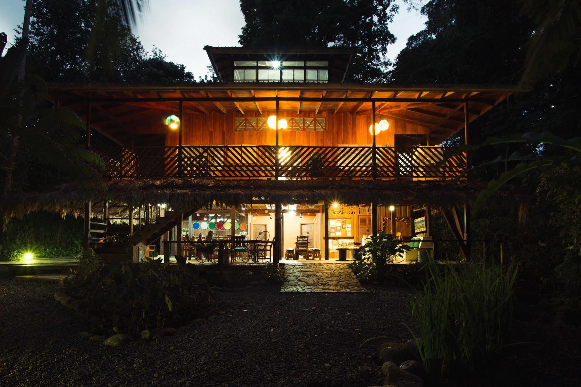 La Kukula Lodge Puerto Viejo de Talamanca Екстериор снимка