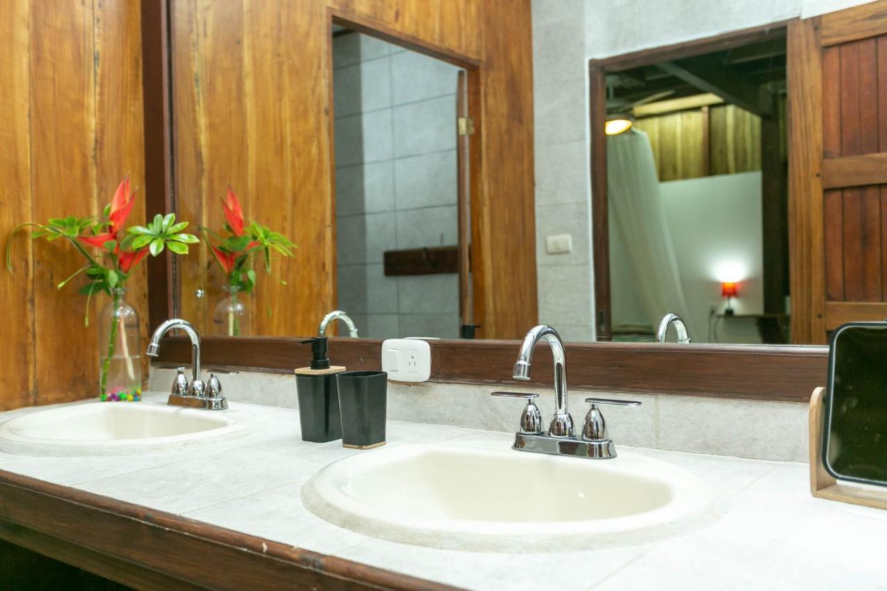 La Kukula Lodge Puerto Viejo de Talamanca Екстериор снимка