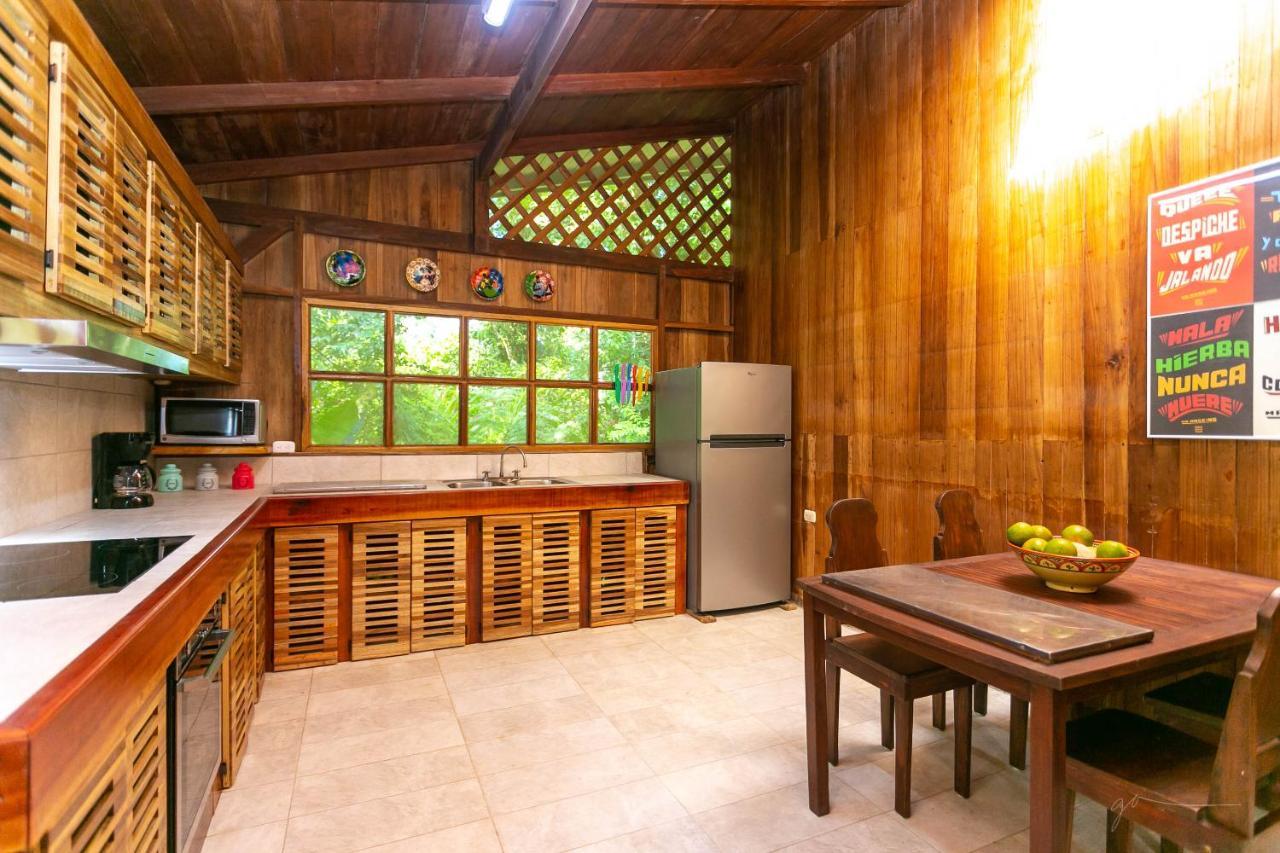 La Kukula Lodge Puerto Viejo de Talamanca Екстериор снимка